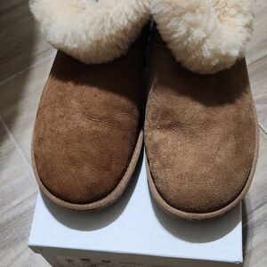 UGG Tan Winter Boots with Cream Fur